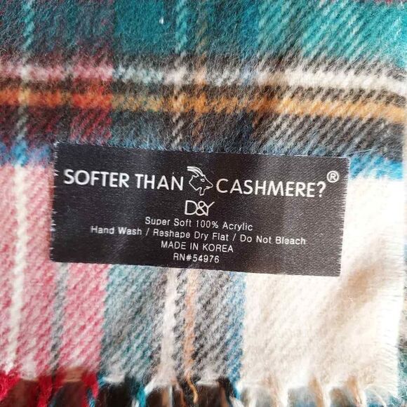 SOFTER THAN CASMEREplaid winter scarf - Picture 3 of 3